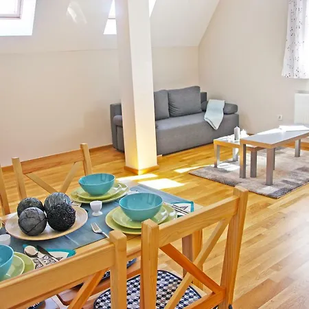 Na Starym Dworcu Apartmán *